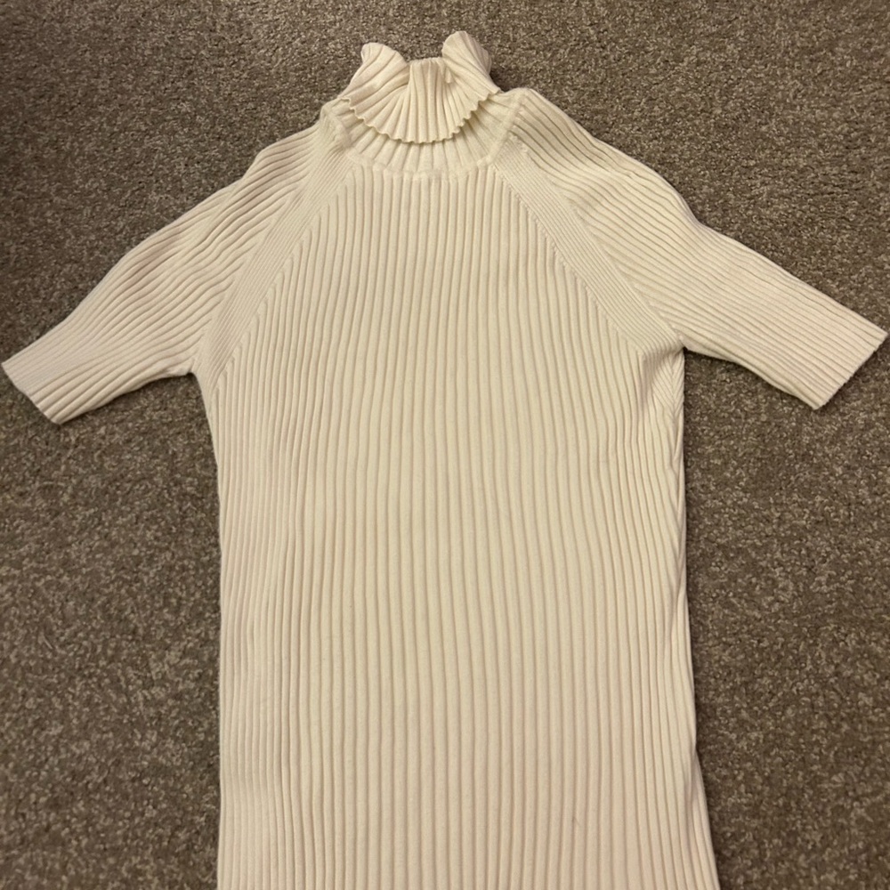 Athleta Cream Ribbed Sweater